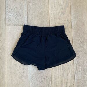 Athleta high rise mesh racer shorts, size M